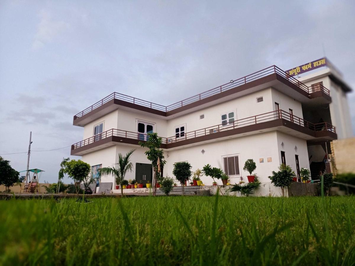 Hotel O Pop Angoori Farm House Матхура Екстер'єр фото